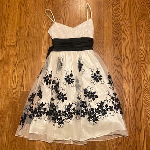 Black and white formal/prom dress